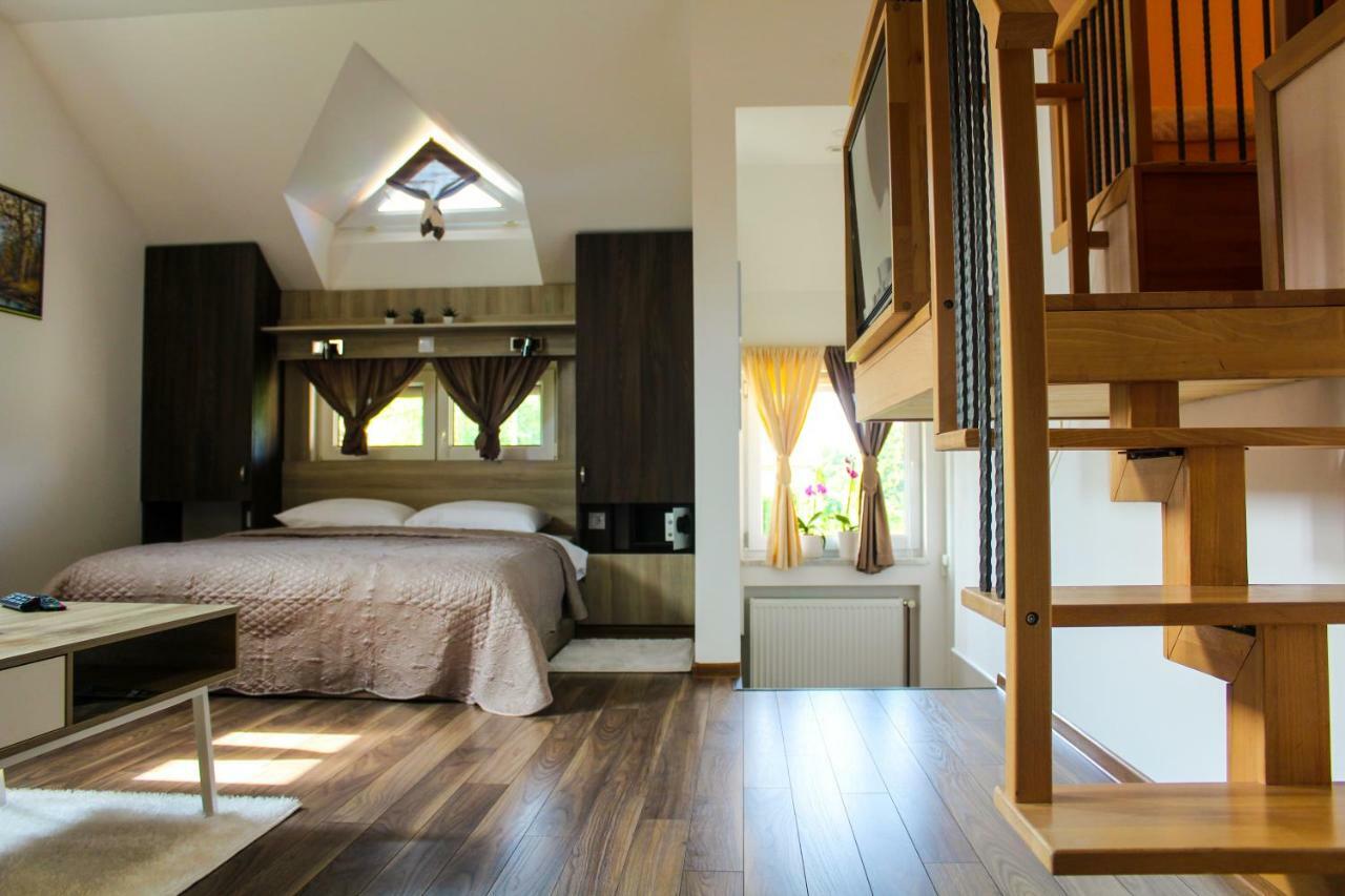 Studio Apartman Lakasa Rakovica Zewnętrze zdjęcie