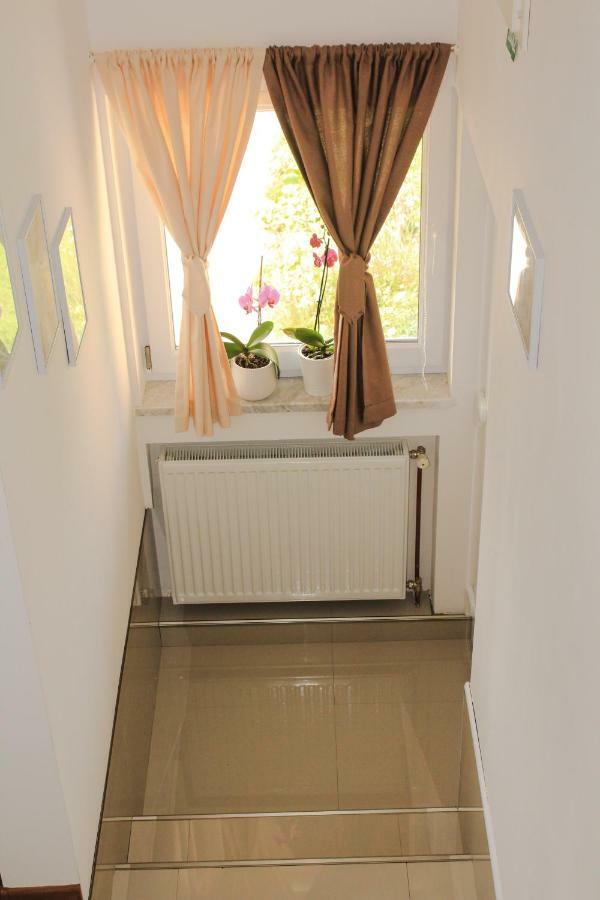 Studio Apartman Lakasa Rakovica Zewnętrze zdjęcie